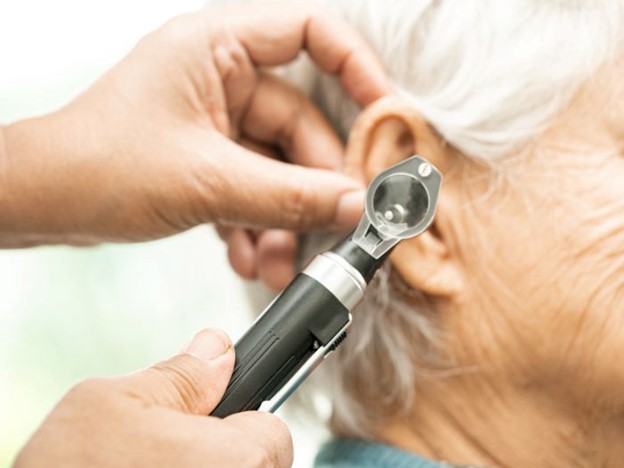 What Makes a Good Cochlear Implant Specialist